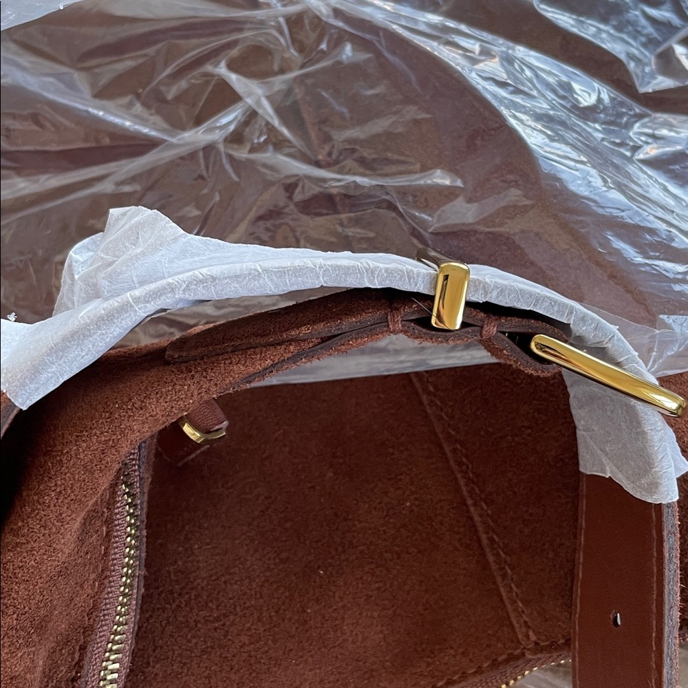 Madewell Brown Suede Essentials Curve Shoulder Bag NR387 NEW - Picture 5 of 8